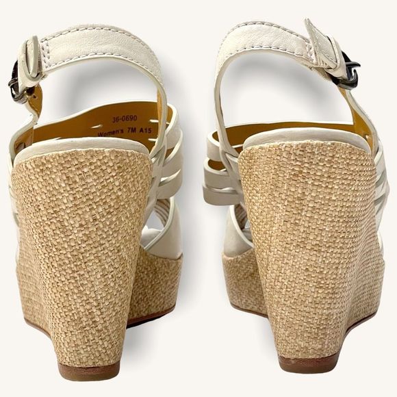 Trask 'Willow' Leather Platform Wedge Sandal - Picture 8 of 16